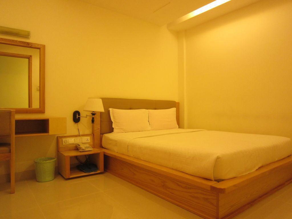 Hanz 82 Le Lai Sen Hotel ホーチミン市 エクステリア 写真